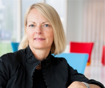 Arbetsmiljön måste anpassas utifrån vad vi gör på jobbet, menar Elisabeth Slunge på Kinnarps.