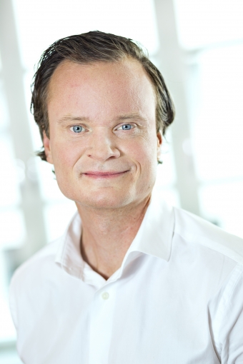 Claes Peyron, VD Universum Norden.