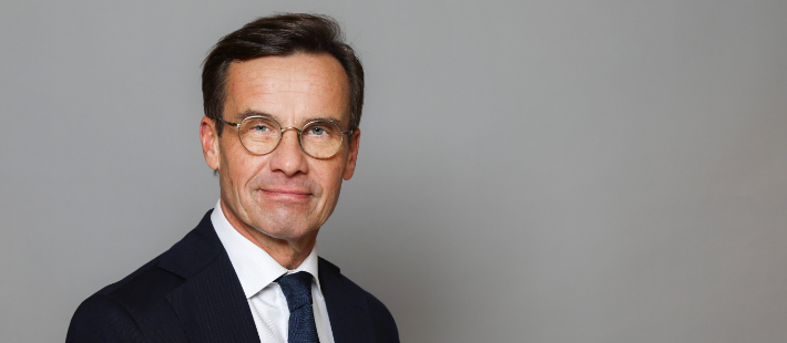 Statsministerns besked: Vill öka den statliga styrningen av vården